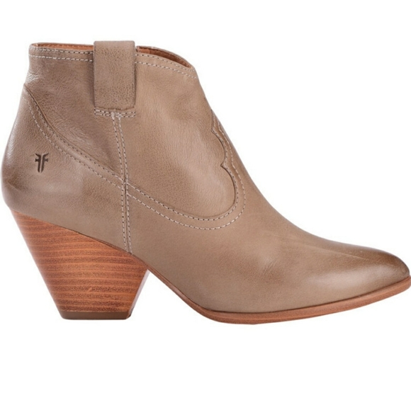 Frye Shoes - NWOT 9.5 FRYE RAINA BOOTIES BIEGE ASH POINTED TOE WITH ZIPPER